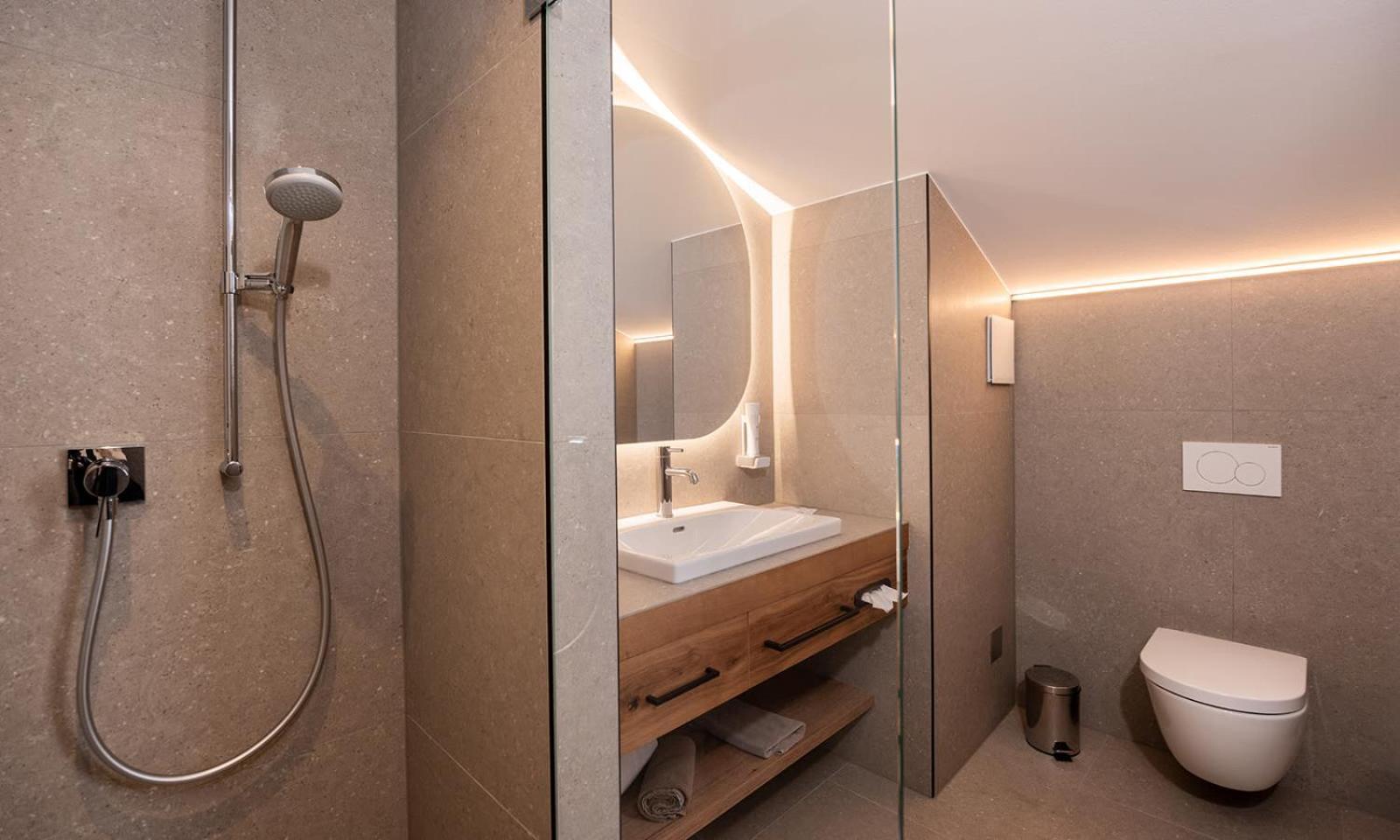 Hotel Koeniggut Wals-Siezenheim Luaran gambar